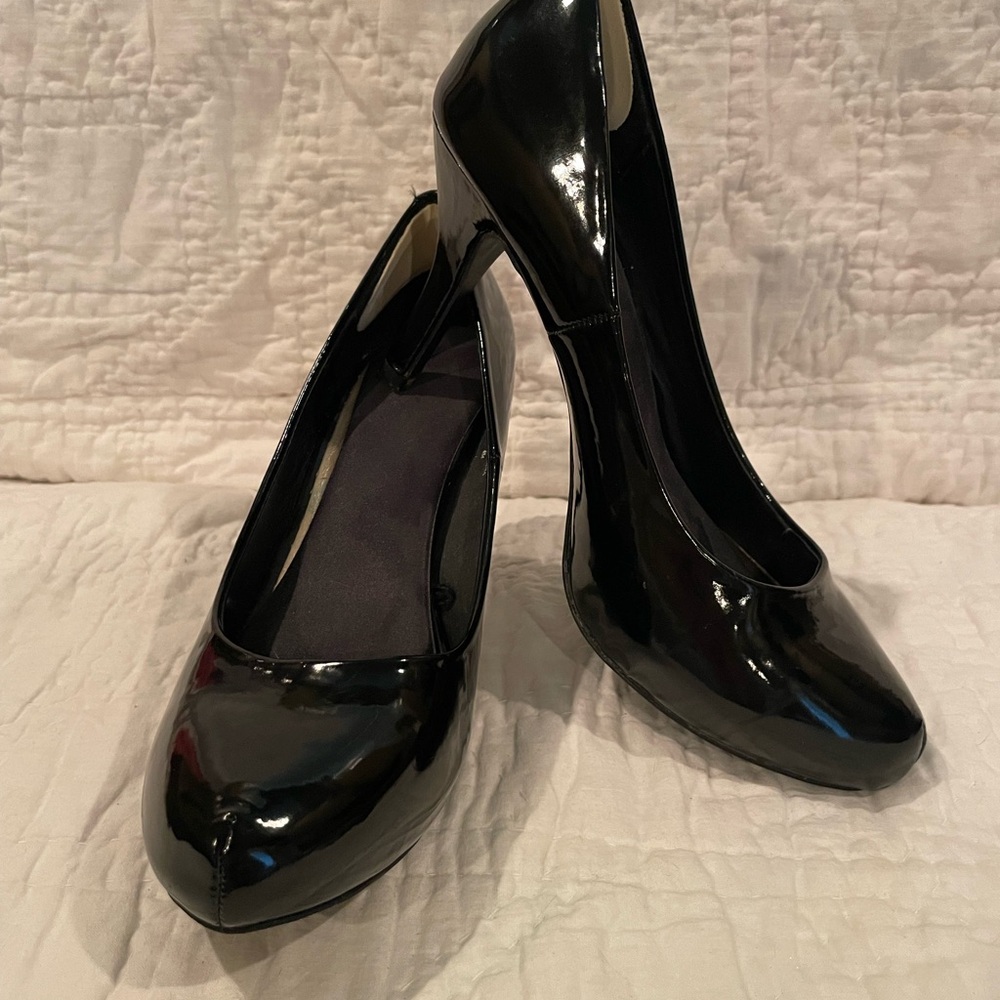 Elegant Black Patent Leather Heels - Madden Girl 7 1/2